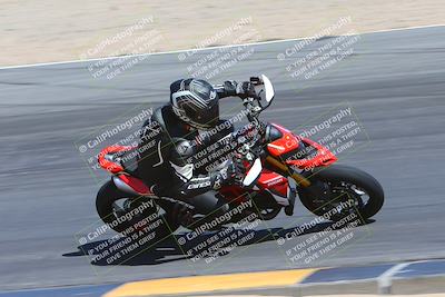 media/Mar-25-2024-Moto Forza (Mon) [[8d4319bd68]]/3-Intermediate Group/Session 4 (Turn 10 Inside)/